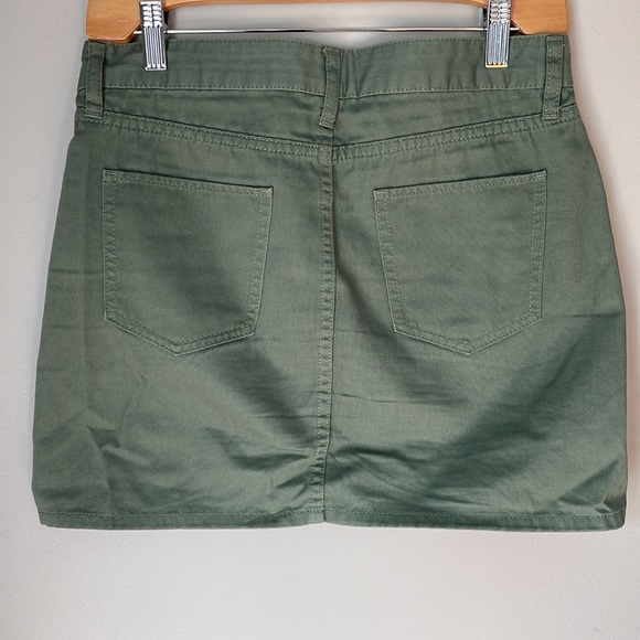 Uniqlo Denim Mini Skirt - Picture 2 of 5